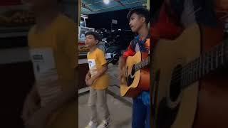 Download lagu pengamen suara merdu.. #suaramerdu #syahdu #musicvideo mp3