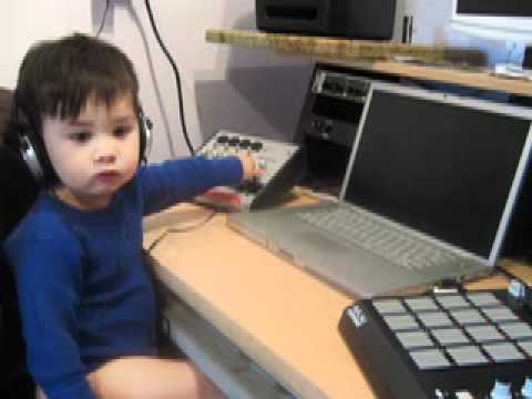 THE GLOBETRODDAS "LOVE" (AZTECH SOL/DIGITAL PAPI REMIX)