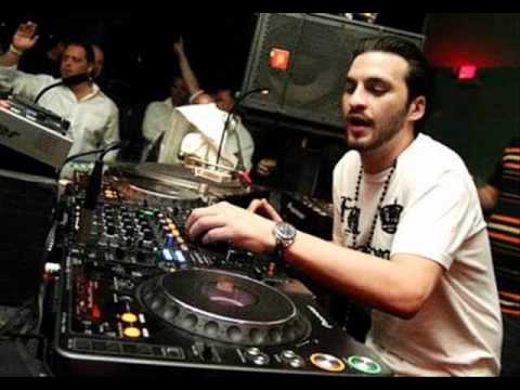 Green Velvet vs Laidback Luke vs Steve Angello - FlashVsShake it downVsKnas(Gabriele Rossi Bootleg)