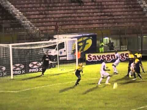 Sertãozinho 3 x 2 São Carlos