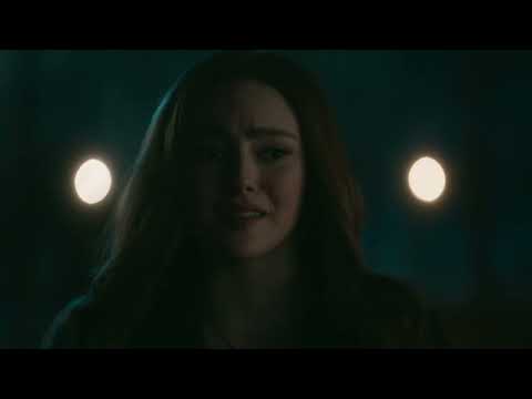 Landon Is Flying - Legacies 2x13 Music Scene