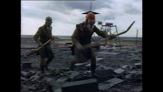 Солдаты в Чернобыле: как очищали от графита крыши Чернобыльской АЭС