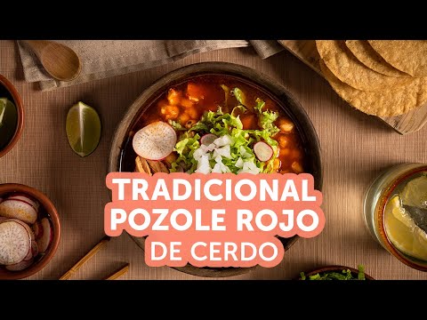 Tradicional Pozole Rojo de Cerdo | Kiwilimón