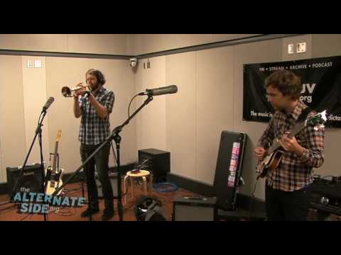 Lawrence Arabia - "The Beautiful Young Crew" (Live at WFUV/The Alternate Side)