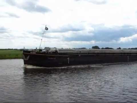 Vorbeifahrt Binnenschiff Ascania - GMS - 04018510 am Schreibpegel Reithörne zu Tal auf der Hunte