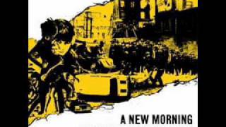 (International noise) conspiracy - Born into a mess.wmv