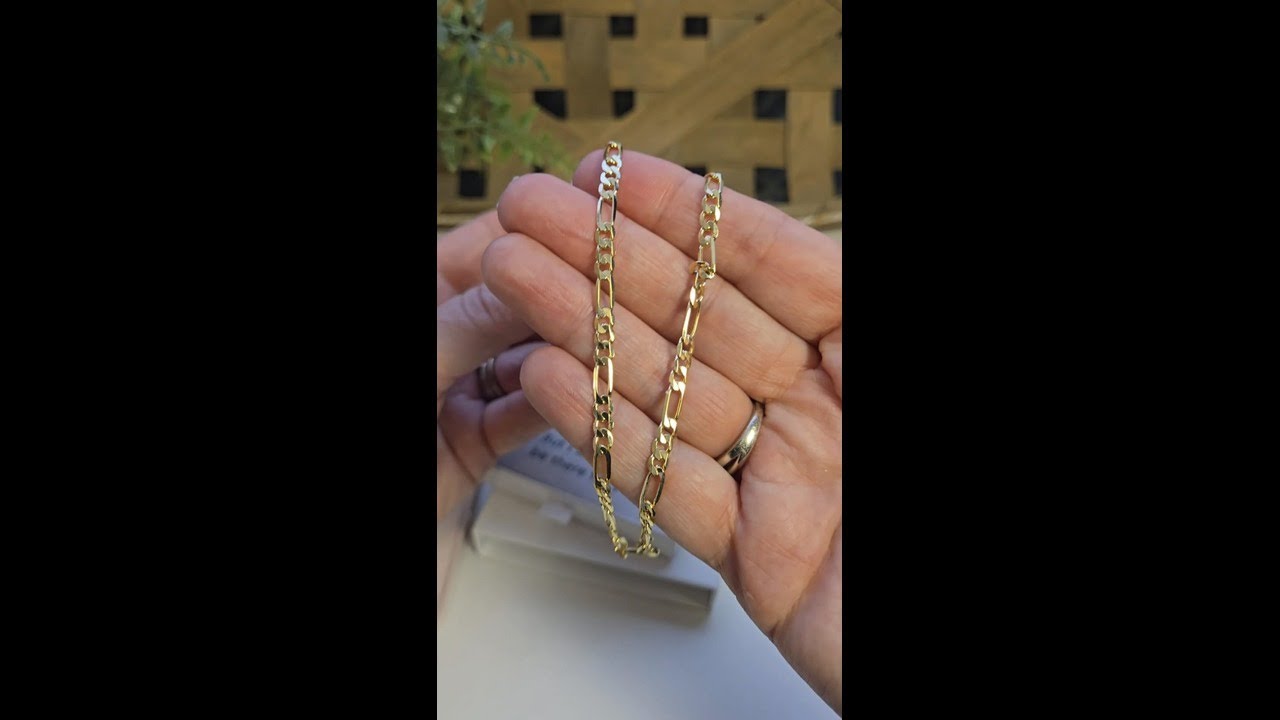 Elegant and versatile 14K gold chain necklace!