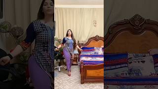 Download lagu Gadis legging ketat India #legging #tungguakhirnya #lekuk tubuh #pakaiangadisberlekuktubuh mp3