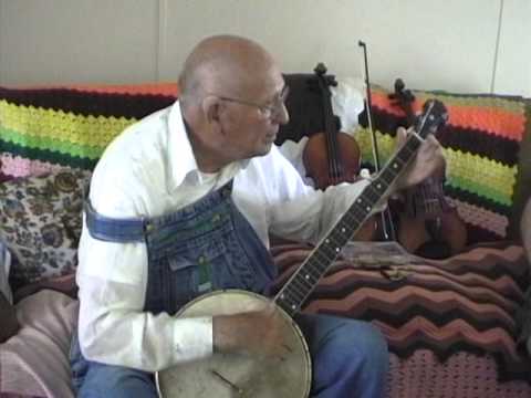 Clyde Davenport- banjo tune