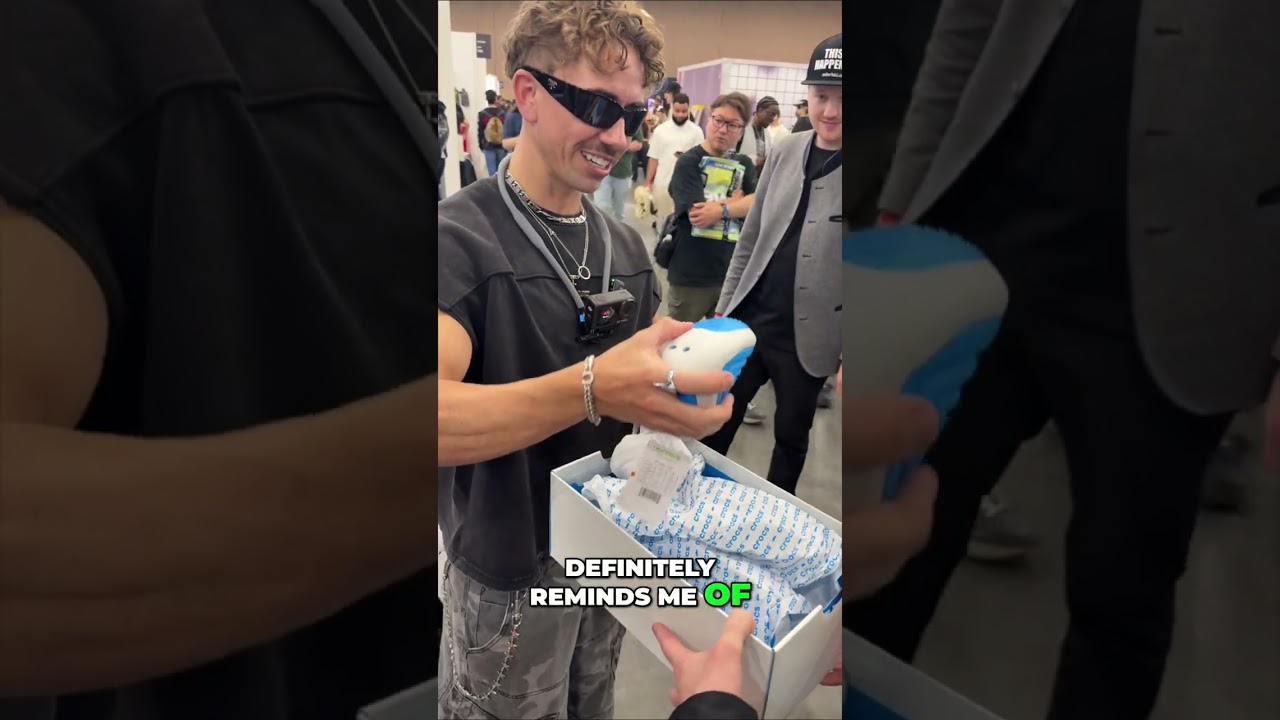 Elliot Page & Seth Fowler Unbox the New Crocs Ripples! !#shorts