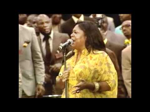 AIM 2011 COGIC Mass Choir feat. Kim Burrell 