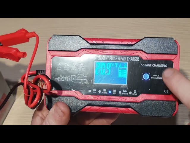 Vídeo relacionado con YDBAO Cargador Baterias Coche 12V 10A Cargador de baterias Coche y Moto Inteligente con Reparación y Pantalla LCD y Múltiples Protecciones Cargadors de batería para Auto,Moto, Camión, AGM, SLA, Gel