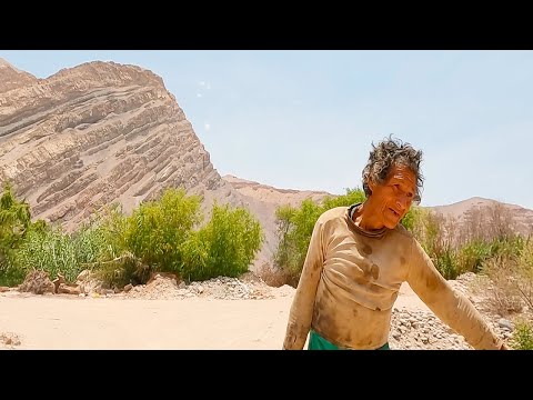 The MAN who LIVES ALONE in the Middle of the MOUNTAIN / Don FELIPE...