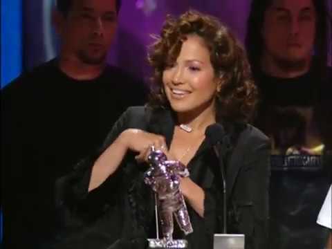 Jennifer Lopez and Ja Rule win "Best Hip-Hop Video" at the MTV VMAs 2002