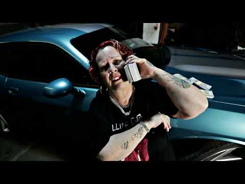 Urfavgrannie - "Flexin" (Official Video)