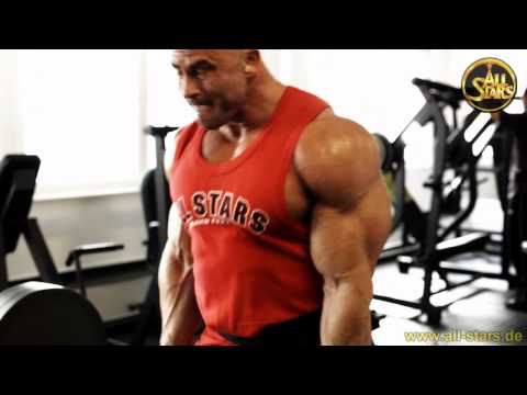 ALL STARS Athlet Tomas Bures - Rückentraining 3 Wochen vor der FIBO Power 2012.