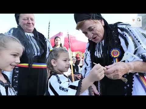 Sărbătoare în sat  -Ighisu Vechi, județul Sibiu