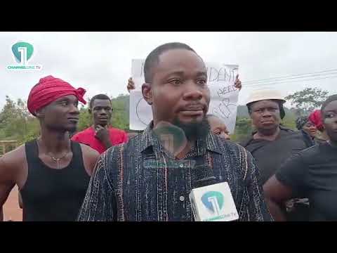 Galamsey: Atronie Residents Block Sunyani–Ntrotroso Route in Protest