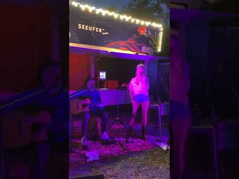 Jini Meyer „C‘est la vie“ am Seilersee in Iserlohn 07.08.21