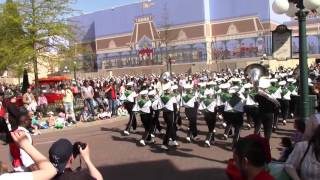 Marching 110 Disneyland - Parade Exit