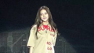 Download lagu 190613 [4K] 블랙핑크 지수 솔로 Clarity 멜버른 BLACKPINK JISOO SOLO STAGE in Melbourne mp3