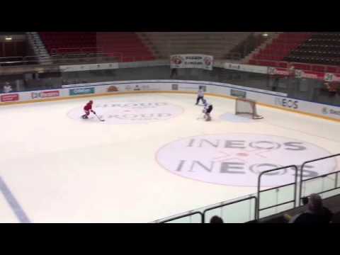 Derian against Lucas Mini Top L4Clubs - Gottéron MJ 15.9.13