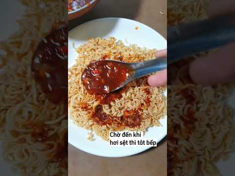 Mì trộn chua ngọt