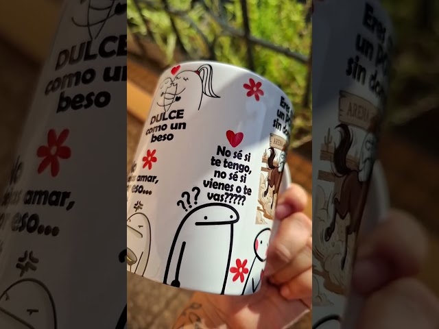 Vídeo relacionado con Grupo Darik Taza personalizada con nombre, apta para microondas y lavavajillas de 11onzas, friends