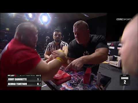 Georgi Tsvetkov quickly pins Jerry Cadorette(East vs West 6)