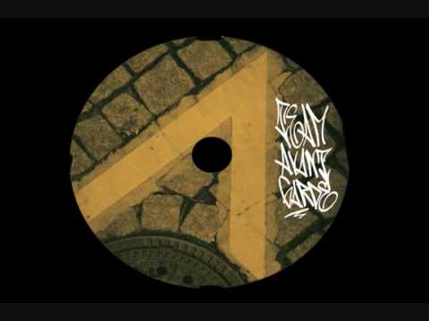 Team Avantgarde - Super Multiples Percussion feat. Gris