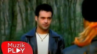 Hakan Peker - Kolay mı Unutmak (Official Video)