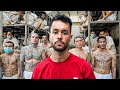 ASÍ ES EL CECOT: LA CÁRCEL MÁS SEGURA DEL MUNDO DEFAULT Thumbnail