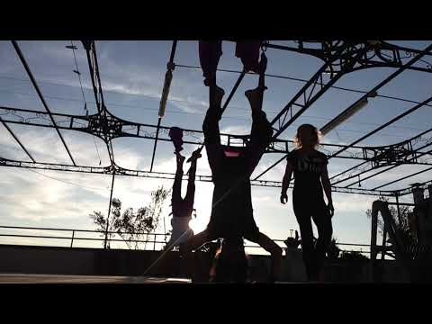 Live Aerial Yoga 40min