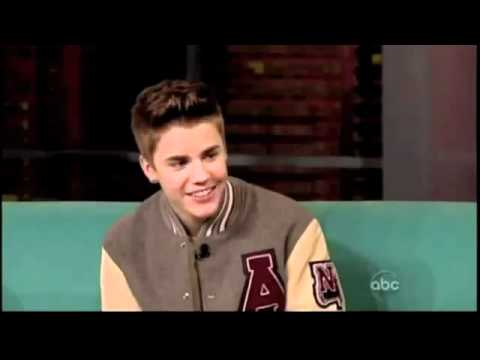 Justin Bieber Admits He is in Love With Selena Gomez - 