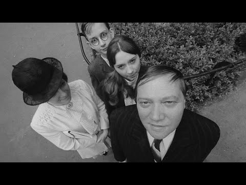 LA CRITIQUE DE L'INCINÉRATEUR DE CADAVRES DE JURAJ HERZ