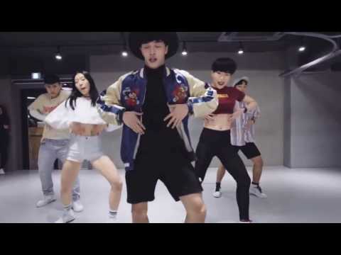 K.A.R.D x 1 MILLION (Don't Recall magic dance)