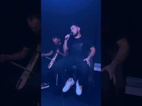 Atakan Hanoğlu Canlı performans Yemin Olsun.