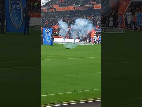 entree joueur fc lorient vs estac troyes 2023