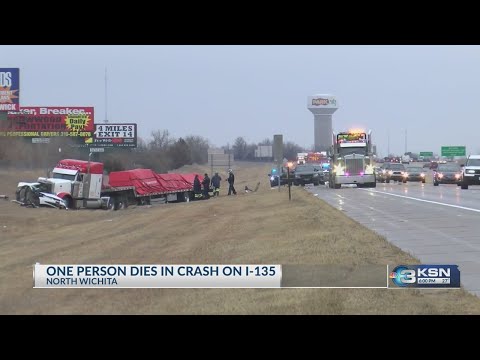 One killed in I-135 crash north of Wichita