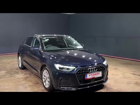 Audi A1 1.0 AUTOMATIC - HEATED SEATS - BLUE/BLACK - Image 2