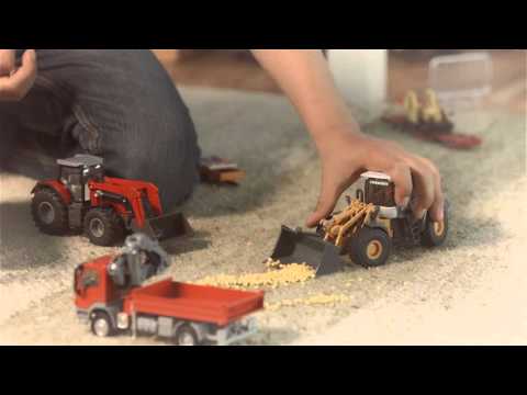 Siku - 1:87 Fire Engine (313-1841) video