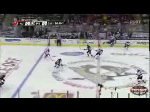 Chuck Kobasew's 1st Goal Of The Season 10/3/13 [Against Devils]