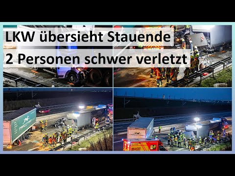[LKW übersieht Stauende] +++2 Personen eingeklemmt und schwer verletzt+++