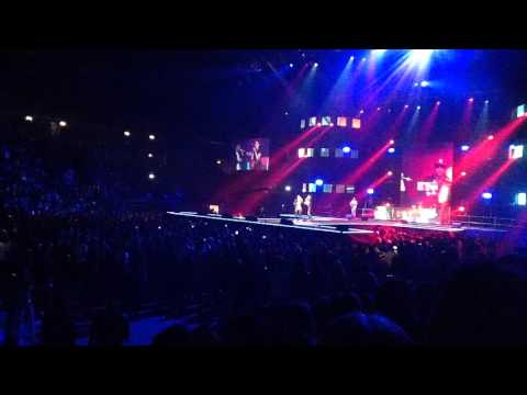 Hip Hop Tv 7° B-Day Party - Raige ft  Annalisa - Dimenticare