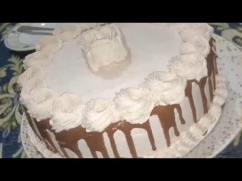 Chocolate cake recipe /made by Saeeda Ka Kitchen/..