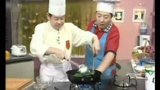 天天饮食 20071109 蚝油草菇菜胆