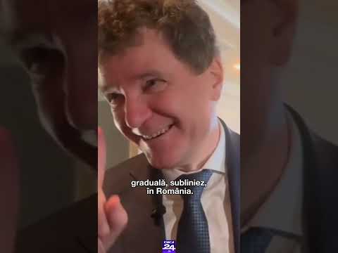 Nicușor Dan, declarații la bordul avionului Spartan cu care a mers la Paris