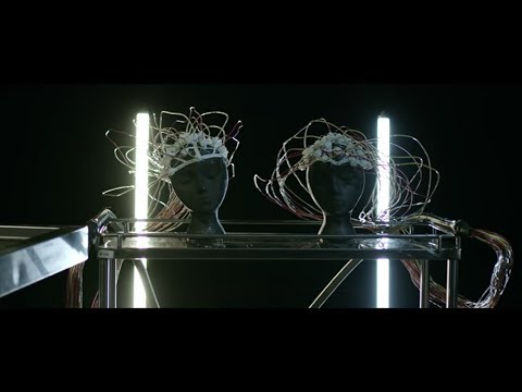 Crown The Empire - 20/20 (Official Music Video)