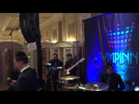 Sympinny rockin a intro