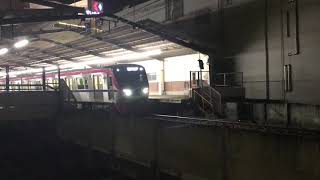 京王ライナー